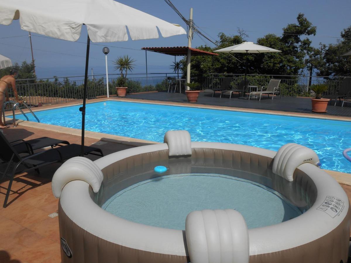 Al Villino Sunshine In Villa Con Piscina Ed Idromassaggio SantʼAlfio Eksteriør billede