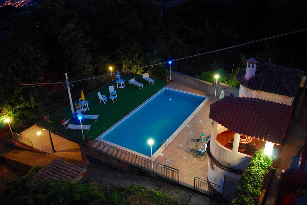 Al Villino Sunshine In Villa Con Piscina Ed Idromassaggio SantʼAlfio Eksteriør billede
