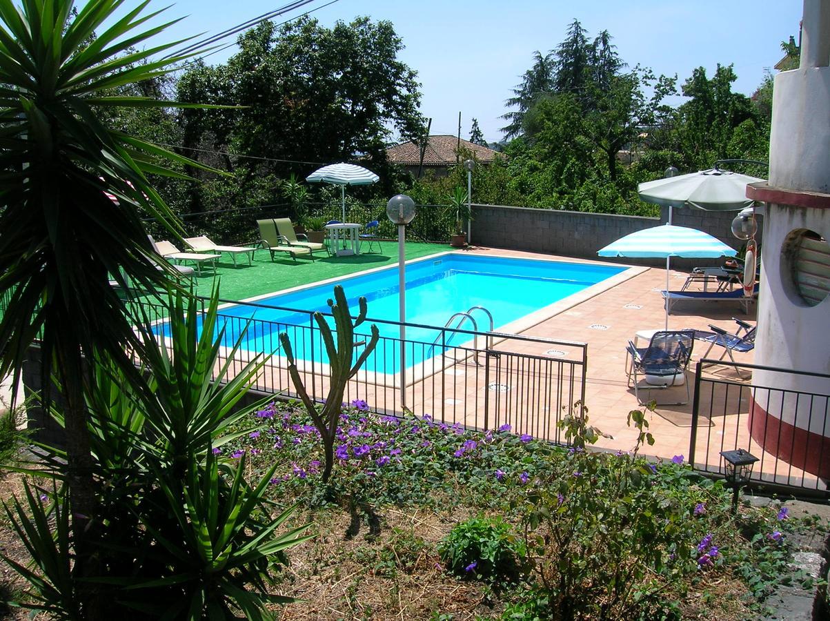 Al Villino Sunshine In Villa Con Piscina Ed Idromassaggio SantʼAlfio Eksteriør billede